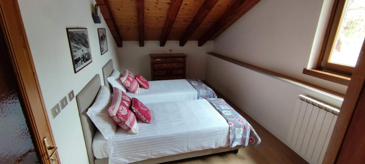 Gavia Cottage Ponte Di Legno Eksteriør billede