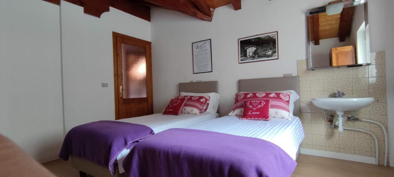 Gavia Cottage Ponte Di Legno Eksteriør billede